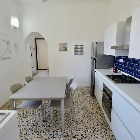 Alex House Tropea